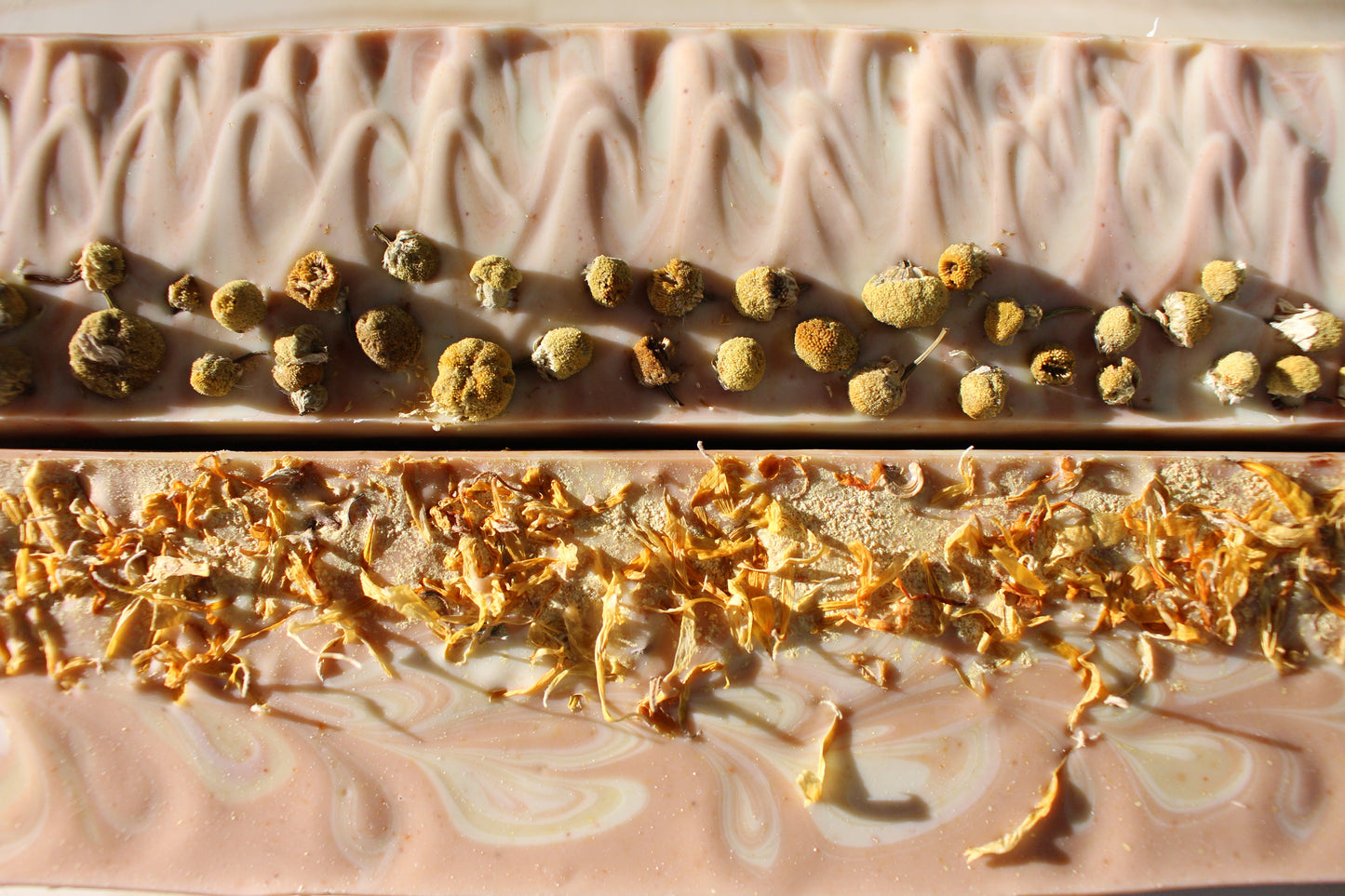 GRAPEFRUIT & VANILLA ARTISAN SOAP BAR