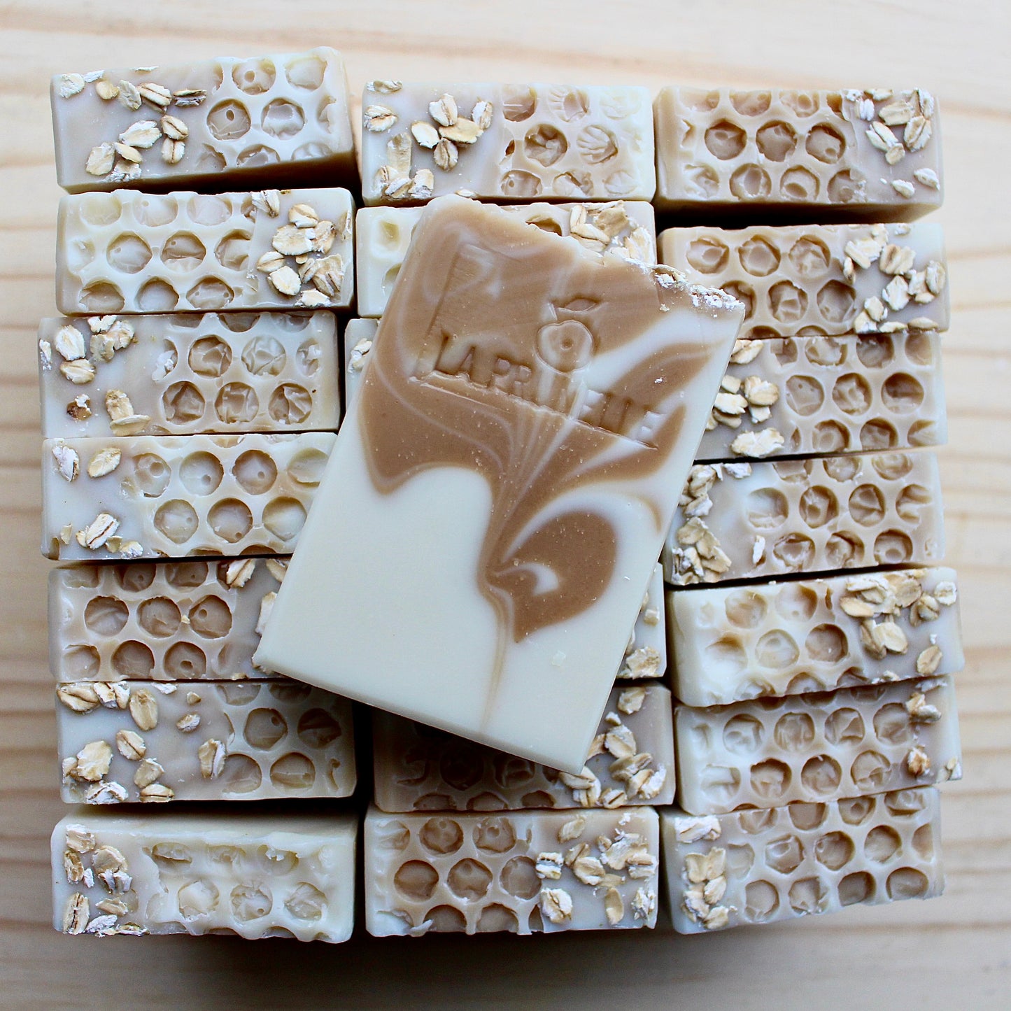 POT DE MIEL ARTISAN SOAP BAR